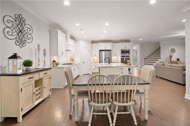 202 Vandiver Court, Acworth, GA 30101