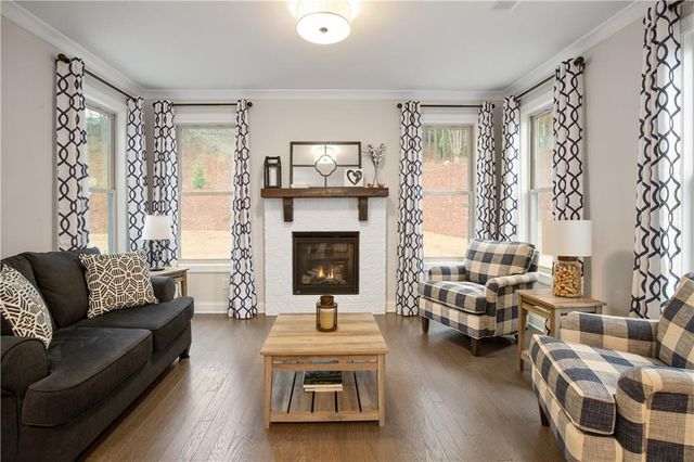 202 Vandiver Court, Acworth, GA 30101