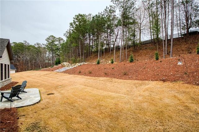 202 Vandiver Court, Acworth, GA 30101