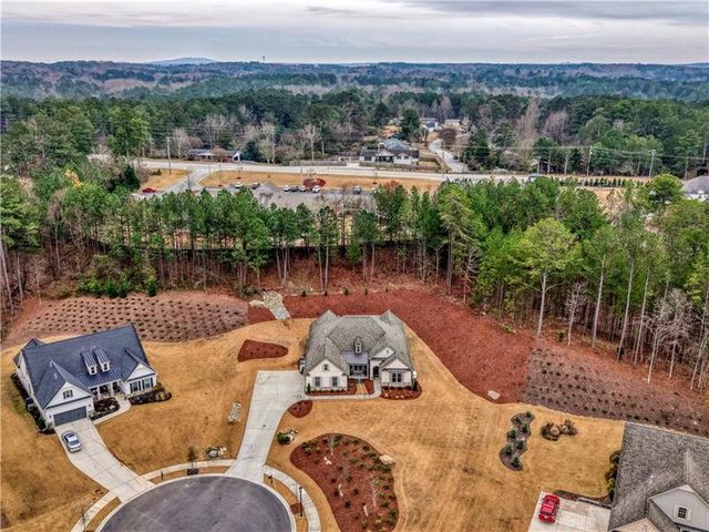 202 Vandiver Court, Acworth, GA 30101