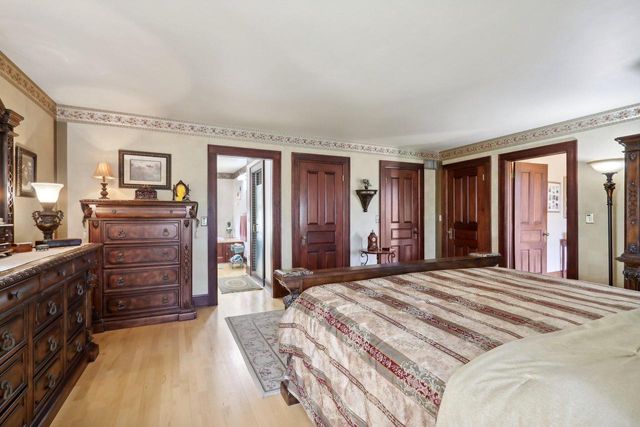 W310S7565 Arbor DRIVE, Mukwonago, WI 53149