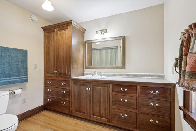 W310S7565 Arbor DRIVE, Mukwonago, WI 53149