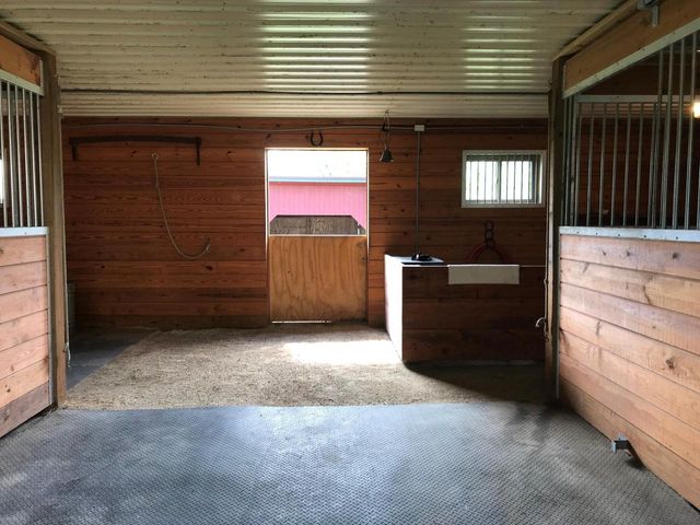 W310S7565 Arbor DRIVE, Mukwonago, WI 53149