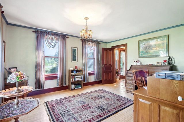 W310S7565 Arbor DRIVE, Mukwonago, WI 53149