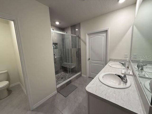 2924 CANARY LANE, Tavares, FL 32778