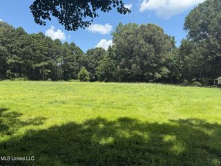 8079 Horn Lake Road, Southaven, MS 38671