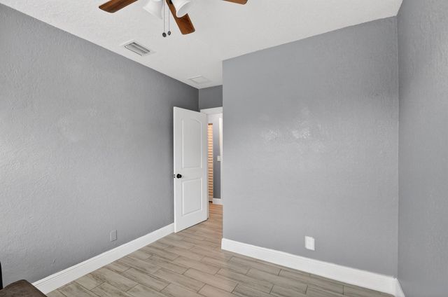 814 44th Street, West Palm Beach, FL 33407