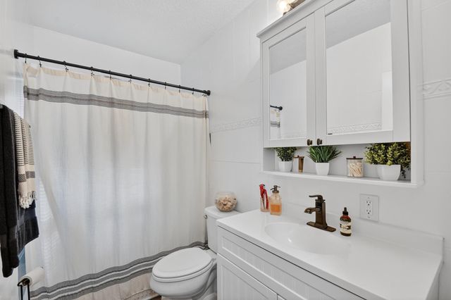 814 44th Street, West Palm Beach, FL 33407