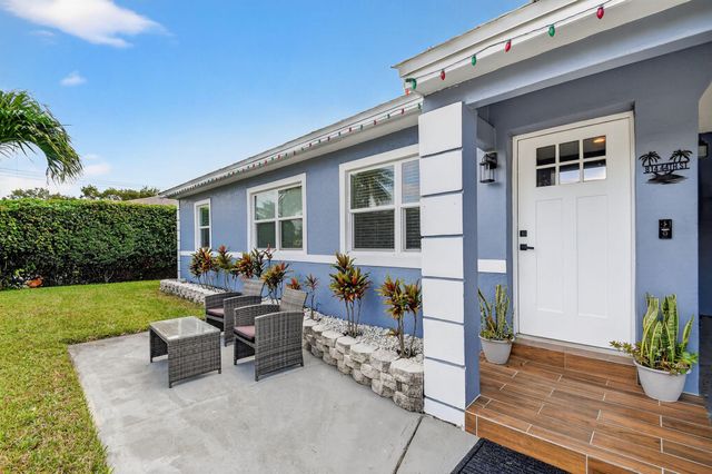 814 44th Street, West Palm Beach, FL 33407