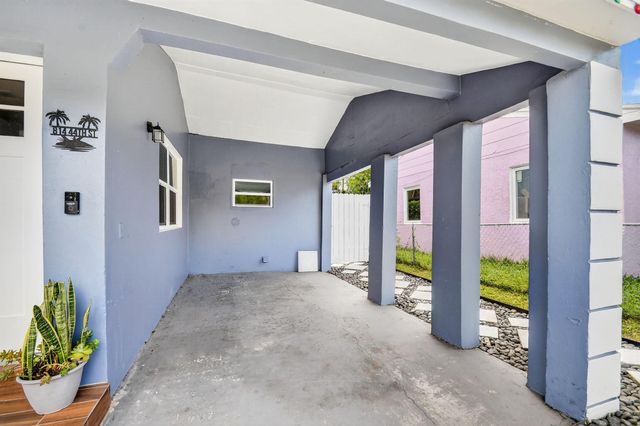 814 44th Street, West Palm Beach, FL 33407