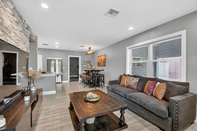 814 44th Street, West Palm Beach, FL 33407