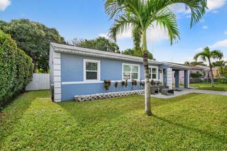 814 44th Street, West Palm Beach, FL 33407