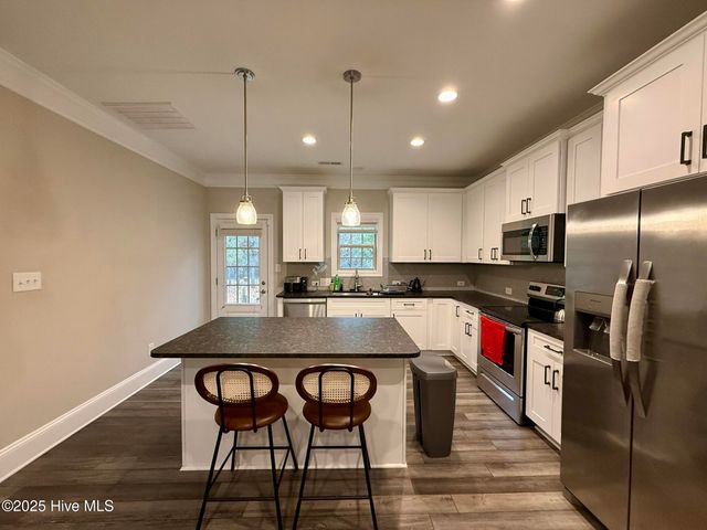 304 Mashie Court, West End, NC 27376