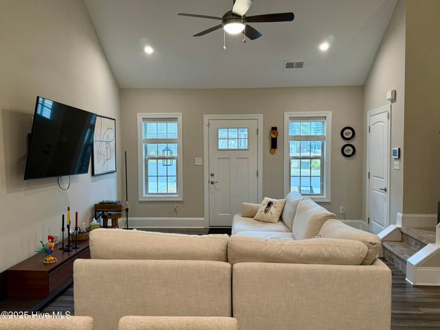 304 Mashie Court, West End, NC 27376