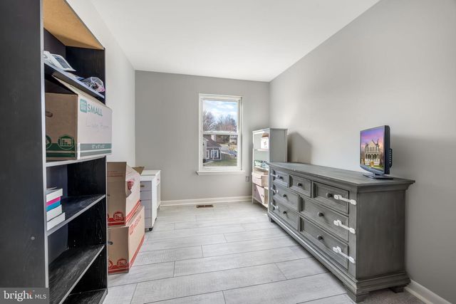 13379 PACKARD DR, Woodbridge, VA 22193