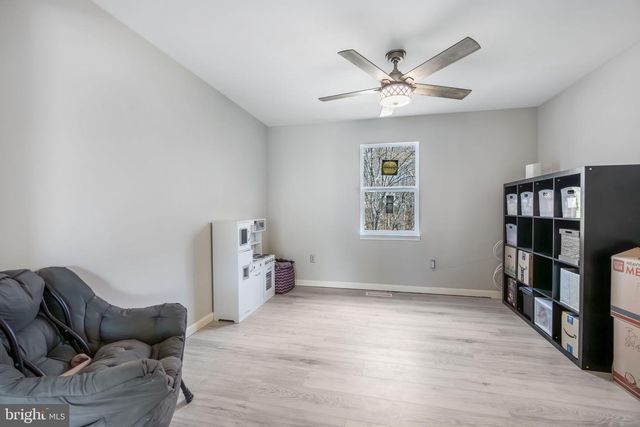 13379 PACKARD DR, Woodbridge, VA 22193