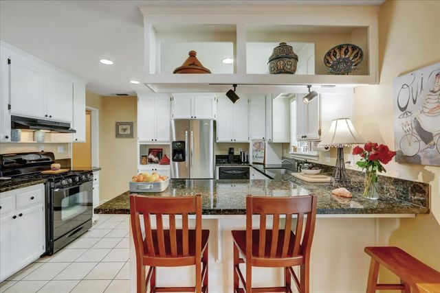 14017 Lague Ln, Grass Valley, CA 95949