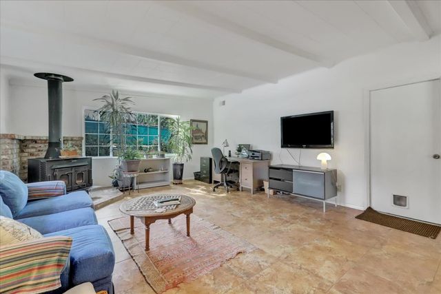 14017 Lague Ln, Grass Valley, CA 95949