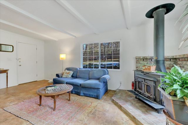 14017 Lague Ln, Grass Valley, CA 95949