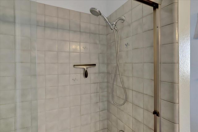 14017 Lague Ln, Grass Valley, CA 95949