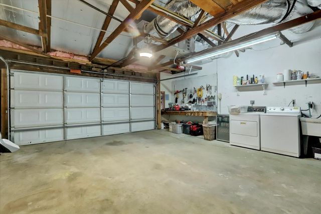 14017 Lague Ln, Grass Valley, CA 95949