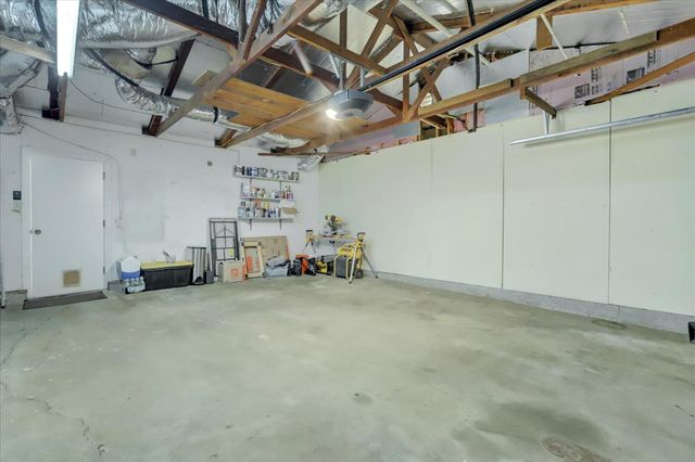 14017 Lague Ln, Grass Valley, CA 95949