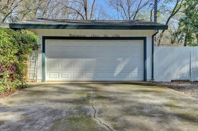 14017 Lague Ln, Grass Valley, CA 95949