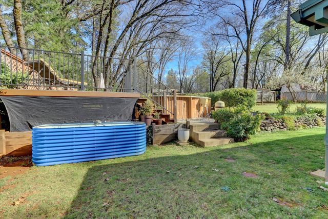 14017 Lague Ln, Grass Valley, CA 95949