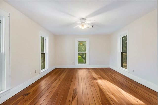 816 W Adoue Street, Alvin, TX 77511
