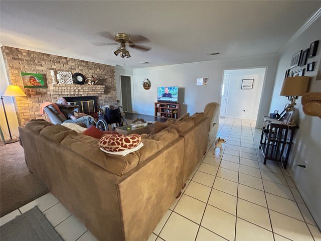 120 Cedar Springs Boulevard, Sulphur Springs, TX 75482