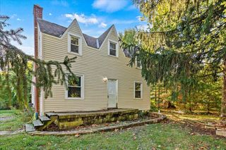 7483 Summit Road SW, Pataskala, OH 43062