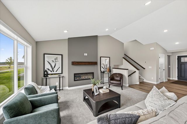 787 Yellowcrest Street SW, Delano, MN 55328