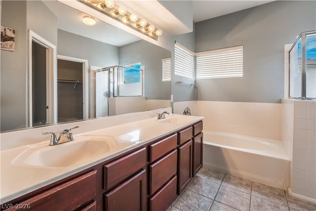 2462 Silver Blossom Lane, Henderson, NV 89052