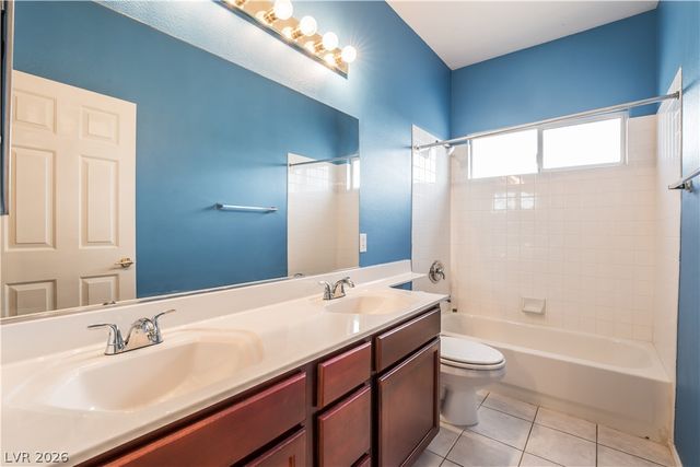 2462 Silver Blossom Lane, Henderson, NV 89052