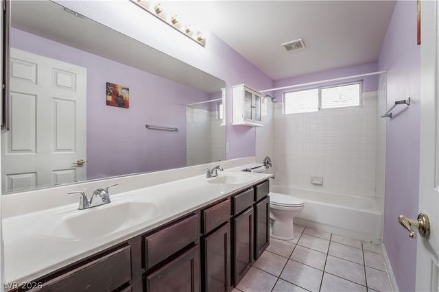 2462 Silver Blossom Lane, Henderson, NV 89052