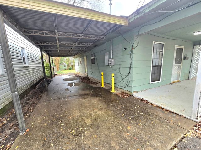 2106 CAPITOL Avenue, Montgomery, AL 36107
