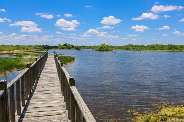 773 toquigny, Carrizo Springs, TX 78834