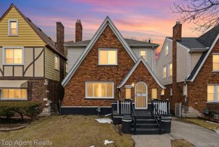 16204 Wisconsin Street, Detroit, MI 48221