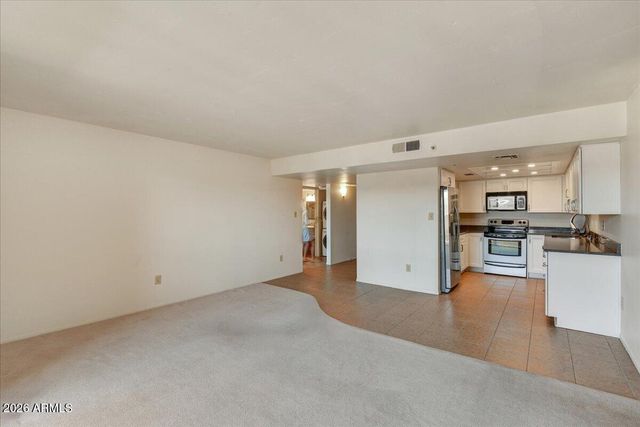 7970 E CAMELBACK Road 701, Scottsdale, AZ 85251