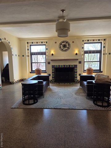 314 Livingston Avenue 101 E, Mamaroneck, NY 10543