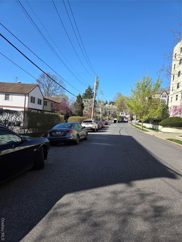 314 Livingston Avenue 101 E, Mamaroneck, NY 10543
