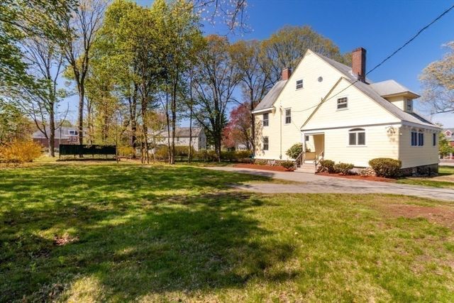 548 High Street, Westwood, MA 02090
