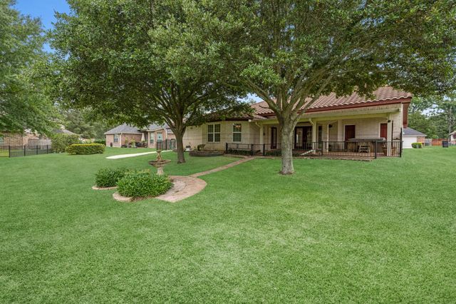 12009 Mustang Avenue, Willis, TX 77378