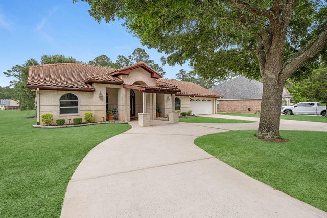 12009 Mustang Avenue, Willis, TX 77378