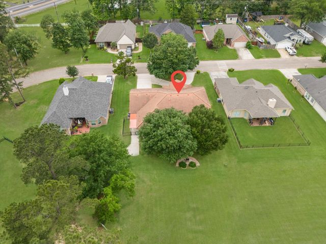 12009 Mustang Avenue, Willis, TX 77378