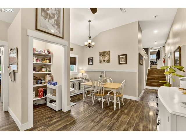 24511 Ne W H GARNER Rd, Yacolt, WA 98675