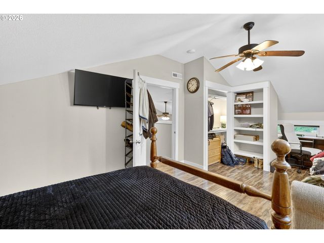 24511 Ne W H GARNER Rd, Yacolt, WA 98675