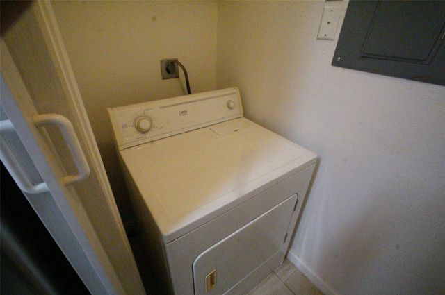 8197 Sands Point Drive 137, Houston, TX 77036