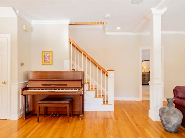 28 Watercourse Pl, Plymouth, MA 02360