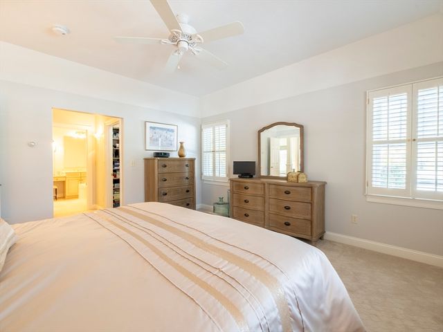 28 Watercourse Pl, Plymouth, MA 02360